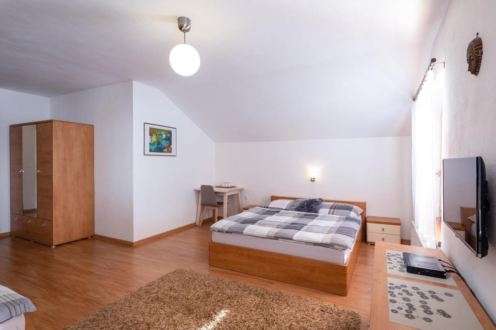 Pension Lunatyk Liptovský Mikuláš Exteriér fotografie